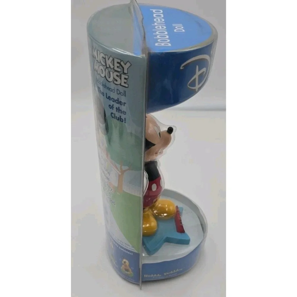 Mickey Mouse STAR BASE Disney Leader of the Club Bobblehead Disneyland  NIP